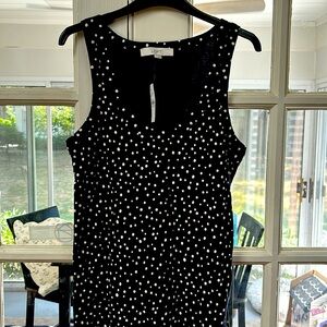 Women’s brand new tank top, snug fit